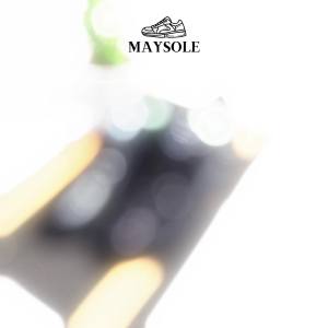 MAYSOLE  Sepatu Hitam Polos Sekolah Wanita Kasual Sneakers Tali Anti Selip Ringan Dakota