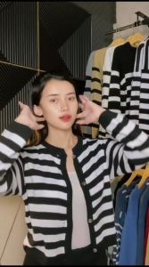 Monochrome Stripe Rajut Kardigan