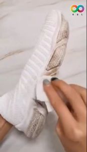 Rainbeau ทิชชู่เปียก ของแท้ 30 แผ่น ผ้าเปียกทำความสะอาดรองเท้า เช็คคราบ Quick wipes รวมผ้าเช็ดรองเท้า หรือไม่กรรม