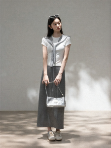 Cantonstory | Korean Style Slim Fit High Waist A-Line Skirt Grey Mid-Length
