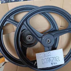 velg pelek f1zr YAMAHA ori coptan 1set