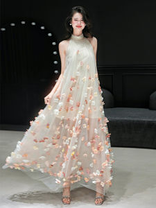 Sweet Morning Robe Wedding Dress with Floral Design Hanging Neck Engagement Luxury Sensation Floral Gift Dress for Women