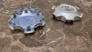 Logo chụp mâm ốp lazang bánh xe ô tô Lexus LX470 LX570 và GX460 6 chấu đường kính 13cm cao 3cm