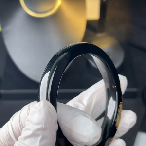 Timeswind thật tự nhiên vàng ngọc bích Truy Tìm sâu khắc màu xanh lá cây phẳng Bangle cho phụ nữ trang sức thời trang quà tặng với giấy chứng nhận