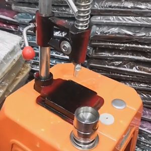 Paris store เครื่องปั๊มกระดุม เครื่องปั๊มกระดุมผ้า Button stamping machine แบบมือโยก ไม่เสียรูปง่าย ใช้งานง่าย บล็อกกระดุม