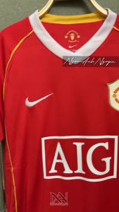 Quần Áo Bóng Đá CLB M.U Retro 2005-06 Chất Liệu Mè Thái Thấm hút mồ hôi - From từ 45-90kg