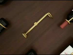 Metal Wall Mounted Wine Holder: A Stylish Solution for Your Home Kitchen Bar