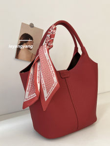 กระเป๋าสะพายไหล่ทรงสี่เหลี่ยมผืนผ้าสีแดงสำหรับผู้หญิง ความจุขนาดใหญ่ กระเป๋าแต่งงาน กระเป๋าสะพายประจำวัน กระเป๋าถือหนัง PU คุณภาพเยี่ยม
