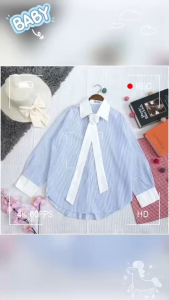 TW22449 เสื้อเชิ้ตลายริ้ว แต่งเข็มกลัดดอกคามิเลีย ..