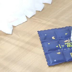 Đệm gel nước làm mát đa năng thảm làm mát cho Chó mèo hình vuông size 36*36cm(mẫu mới) - Hara Pet Store