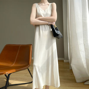 Elegant Ice Silk Knitted Dress Womens Summer Slimming Short Sleeve Strapless Gown V-Neck Long Dress Fashionable Casual Wear