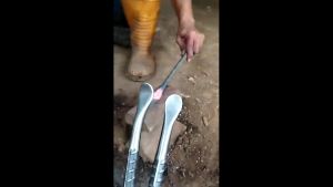 Cukit Ban Motor Panjang 30cm | Harga Per2 Biji | Barang Berkualitas