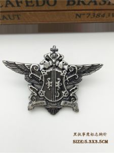 เข็มกลัดรูปผีเสื้อ Seb Masuri Black Butler ของเล่นสำหรับผู้ใหญ่ งานฝีมือระดับมืออาชีพ เครื่องประดับแฟชั่น สำหรับผู้ชายและผู้หญิง