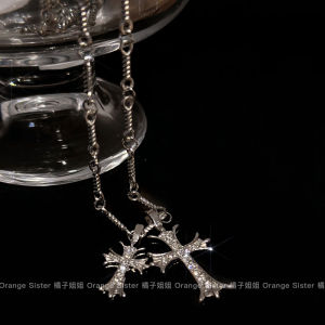 Sweet And Cool Double Cross Necklace Womens Sweatshirt Chain Luxury Design Sensation Clavicle Chain Fashion Jewelry Accessory