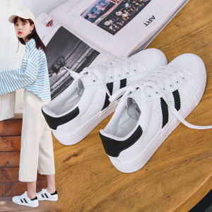 รองเท้าผ้าใบผู้หญิง สไตล์ใหม่ ฤดูใบไม้ร่วง 2025 รองเท้าผ้าใบสีขาว ผิวหนัง รองเท้ากีฬาลำลอง รองเท้าสเก็ตบอร์ด สไตล์นักเรียน รองเท้าผ้าใบสไตล์ใหม่