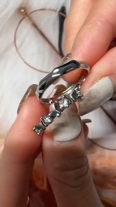 Cincin couple-coronation cincin pasangan cincin titanium fashion ring fashion cincin