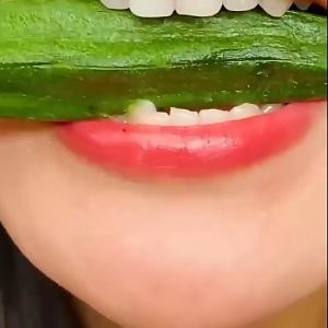 【Buy 1 Take 1】Mr.Squirrel Vegetable Chips 250g Dried Mixed Fruits And Veggies Healthy Snacks Dried Fruits Dried Vegetables Snacks Office Snack