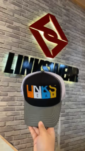 LINKSWEAR Topi Trucker Pria Elegan Motif Grafis Mesh Abu Tua Hitam