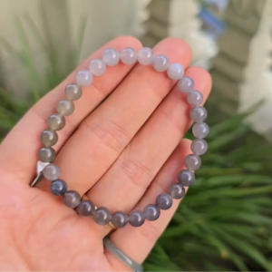 Q2586 Vòng Ngọc Hòa Điền 6li tím ombre ko kén mệnh - Phong Thủy TUDO