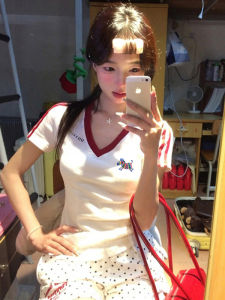 Slim Fit Womens T-Shirt Short Sleeve V-Neck Summer New American Sweet And Cool Style Printed Spicy Girl Two Bars Polo Shirt