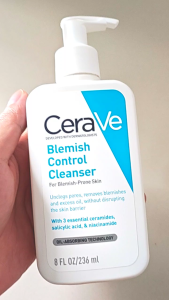 ของแท้ ฉลากไทย (236ml.) Cerave Blemish Control Cleanser โฟมทำความสะอาดผิวหน้าสำหรับผิวที่เป็นสิวง่าย