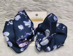 Scunci x Kelsey Anderson Oversized Floral Bow Barrette Hair Clip French Barrette Secure Hold 1pc
