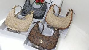 FREE BOX !!! Tas kulit wanita COCCH bailey hobbo in signature Shoulderbag wanita kekinian