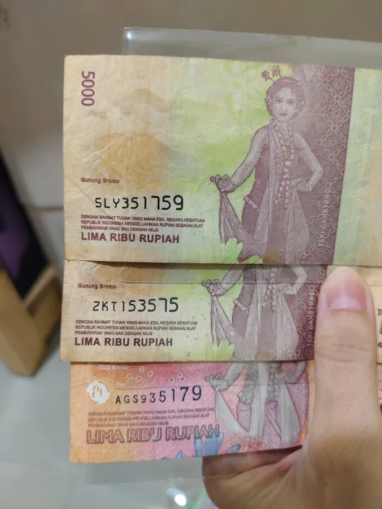 Uang%20bibit%20%20Ganjil%20Uang%20Asli%20pecahan%205000%20rupiah%20no%20seri%20CDB359953(%20UANG%20ASLI%20BEKAS)%20-%20Image%207