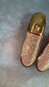 มาใหม่ ลิปกลอส HOJO เนื้อกำมะหยี่ และเนื้อกลอส สีสวยติดทน No.8058