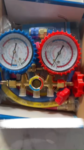 Đồng Hồ Đo Áp Suất Điều Hòa 3 Chiều – Bộ dây kẹp đầy đủ phù hợp Gas R12/R22/R134a cho sửa chữa xe/nhà