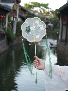 Mùa Thu Phong Cách Cổ Điển Trung Thu Phong Cách Hanfu Tay Cầm Thanh Dài Phụ Kiện Hanfu Hoa Lụa Bướm Phong Cách Cổ Điển Chụp Ảnh