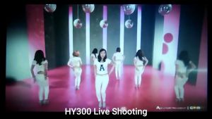 Projector โปรเจคเตอร์HY300 Projectorโฮมโปรเจ็กเตอร์ 4K Android 11.0 LCD 1280P x 1080P Ultra HD WIFIบลูทูธโฮมเธียเตอร์โปรเจคเตอร์4K Wifรับเครื่องฉายหนังลำโพง Hi-Fi 3W ขนาดพกพา WiFi 1080P HD รองรับการแชร์หน้าจอมือถือ