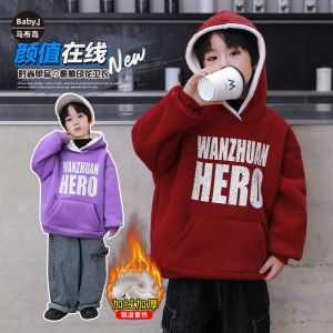 เสื้อสเวตเตอร์มีฮู้ดผ้าขนแกะสำหรับเด็กชาย ฤดูหนาว 2025 เสื้อผ้าเด็กชายสีแดงสุภาพ ชุดต้อนรับปีใหม่ แขนยาว คอกลม ผ้าฝ้ายผสม