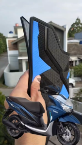 Step Floor / Pijakan Kaki Motor FREEGO Aksesoris Karpet Motor Yamaha Freego Bahan Karet TebalTidak LunturAnti Licin Mewah dan Sporty