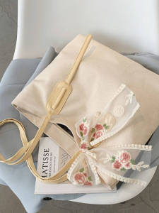 กระเป๋าผ้าแคนวาสทรงสี่เหลี่ยมจัตุรัสสำหรับผู้หญิง ความจุขนาดใหญ่ กระเป๋าถือ กระเป๋าสะพายไหล่ข้างเดียว แฟชั่น กระเป๋าสะพายประจำวัน กระเป๋าผ้าแคนวาส