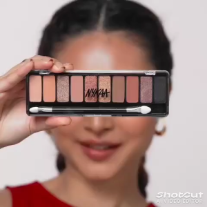 Nykaa Eyes On Me! 10-in-1 Eyeshadow Palette - Smokey at 8! (12g)