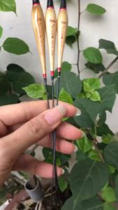 Phao cỏ điện câu đài ban đêm cao cấp chất liệu cỏ lau sậy tự nhiên 100% [Tặng kèm pin]