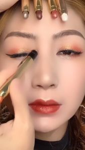 แชโดว์กลิตเตอร์ พร้อมฟองน้ํา เมทัลลิก ติดทนนาน ประกายมุก อายแชโดว์ อายไลเนอร์ ปากกา เครื่องสําอาง