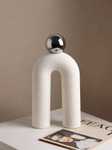 ZHONGGE | Retro Geometric Creative Ceramic Decorative Figurine