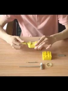 Bộ dụng cụ sửa chữa đồng hồ 12 món tiện lợi