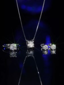 LOVETIA Moissanite Set Perhiasan Kepala banteng 925 Perak Sertifikat GRA BTTZ005