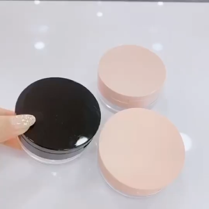 Tempat Bedak Tabur Loose Powder Free Sponge Wadah Bedak Travel Serbaguna