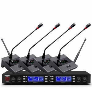 Shure High-End Wireless Microphone One to Four One to Two Room KTV Conference Stage Performance Microphone with Stand And Case