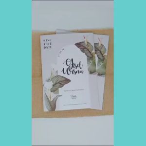 50 Pcs Undangan Pernikahan Murah Rustik Kekinian Lipat 3 MQ 100