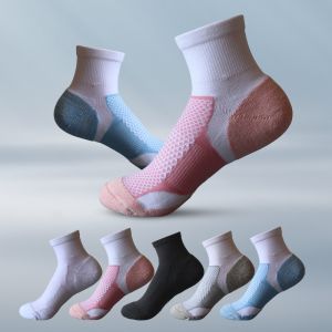 Professional Marathon Running Sports Socks Mid-Calf Quick Dry Wear Resistant Sweat Absorbent Soft Comfortable Womens Socks