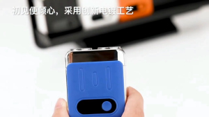 Electric shaver with USB charging mini digital display shaver waterproof dual head quick shaving function