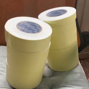 1 Cuộn băng keo 2 mặt xốp trắng rộng 2.4cm - rộng 4.5 cm dầy 1mm dài 6 mét lõi giấy 3mm.