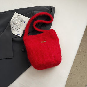 กระเป๋าสะพายข้างขนนุ่มขนาดใหญ่ กระเป๋าสะพายข้างผู้หญิงฤดูใบไม้ร่วง/ฤดูหนาว กระเป๋าสะพายข้างทรงถังขนนุ่ม กระเป๋าสะพายข้างแบบหนาแน่นสำหรับทุกวัย