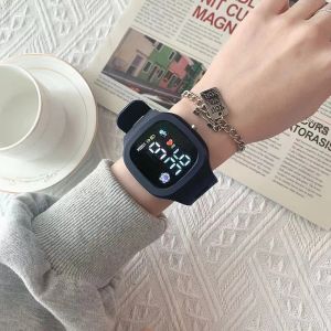 Đồng Hồ Kỹ Thuật Số LED Chống Nước Dành Cho Nữ Đồng Hồ Thể Thao Mặt Vuông Lớn Dây Silicon Đồng Hồ Đeo Tay Điện Tử Thời Trang & Thông Thường Dành Cho Nam Và Nữ