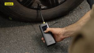 Baseus เครื่องสูบลมไร้สายแบบพกพา รูปร่าง 2 ประสาท SuperMini Pro Series Wireless Car Inflator สีดำ